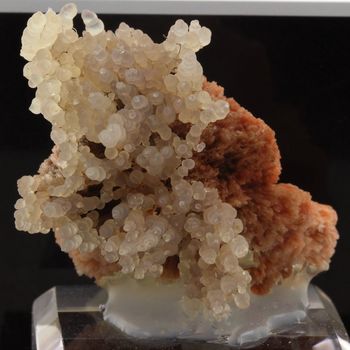 Stilbite + Calcédoine. 248.9 ct.