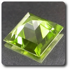 1.65 cts PERIDOT . SI1