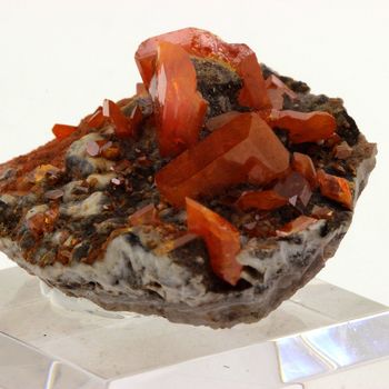 Wulfenite.