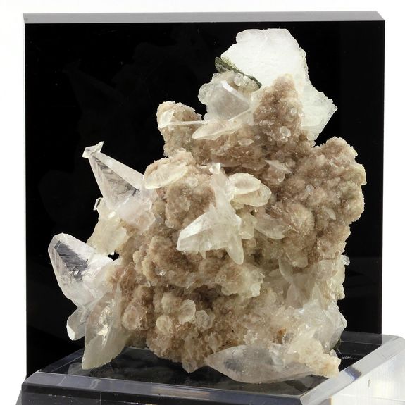 Calcite. 2270.1 ct.