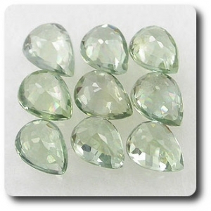 1.87 cts LOT DE 9 SAPHIR VERT .VS-SI1