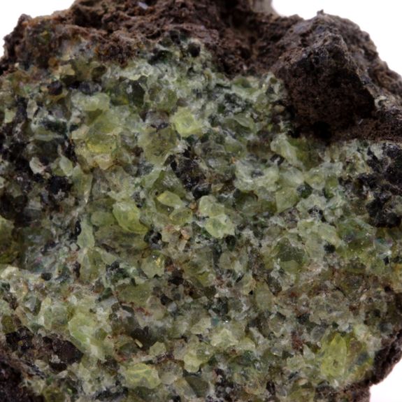 Péridotite. 454.6 ct.