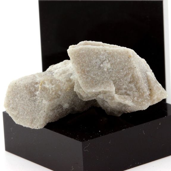 Calcite. 58.1 ct.