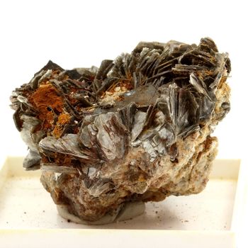 Mica. 253.1 ct.
