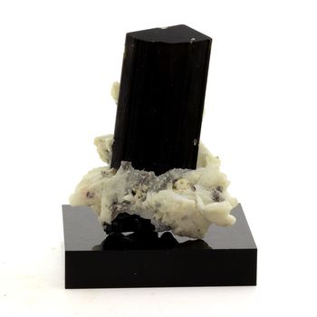 Tourmaline Schörl. 310.2 ct.