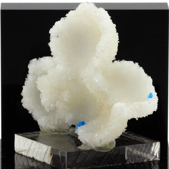 Stilbite + Cavansite. 99.4 ct