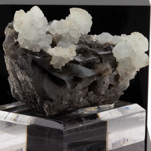 Cerusite + Hemimorphite. 2755.1 ct.