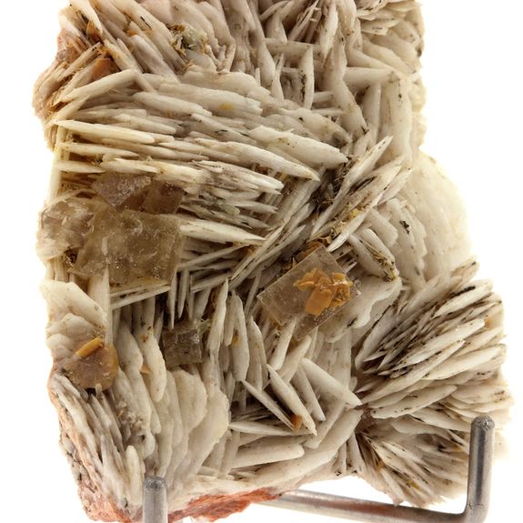 Wulfenite + Baryte + Fluorite. 190.9 ct.