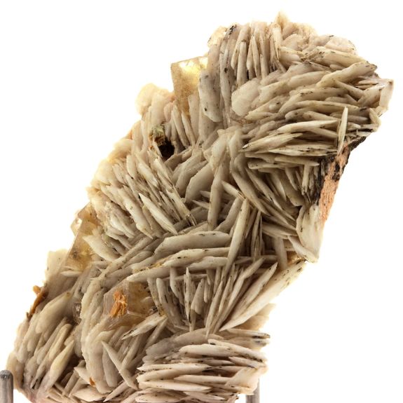 Wulfenite + Baryte + Fluorite. 190.9 ct.