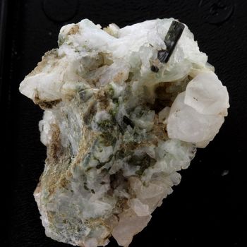 Epidote. 94.25 ct.