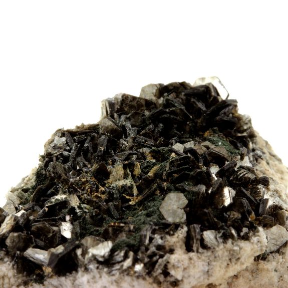 Muscovite. 505.7 ct.