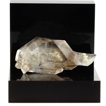 Phantom Quartz scepter. 381.9 ct.