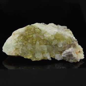 Grossular Garnet. 39.3 ct.