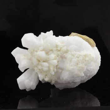 Quartz. 36.2 ct.