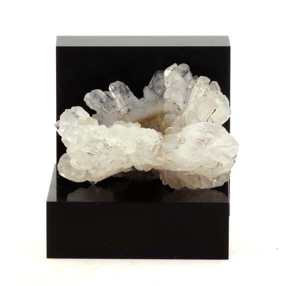 Agate + Quartz. 53.5 ct.