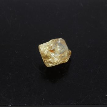 Diamant brut. 0.380 ct.