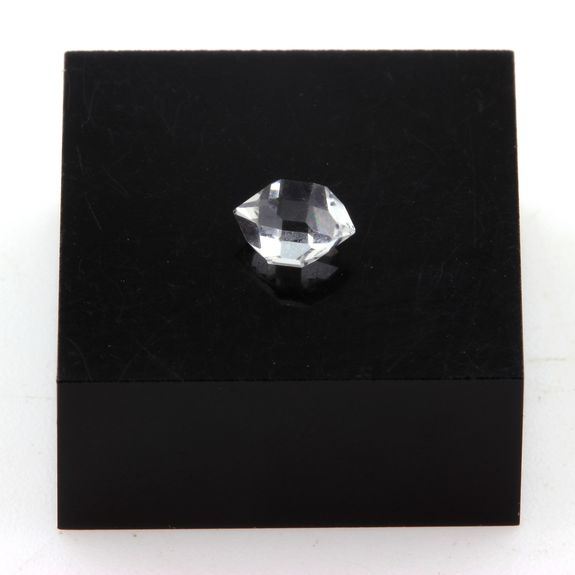 Quartz "Herkimer Diamond". 0.330 ct.