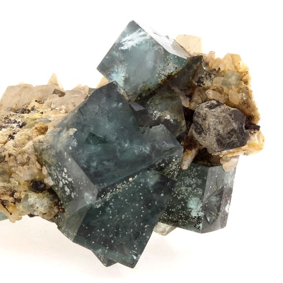 Fluorite. 730.2 ct.