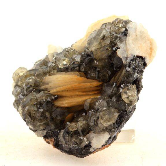Cerusite et Baryte. 237.7 ct.