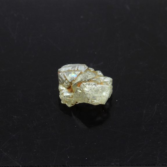 Diamant brut. 0.385 ct.