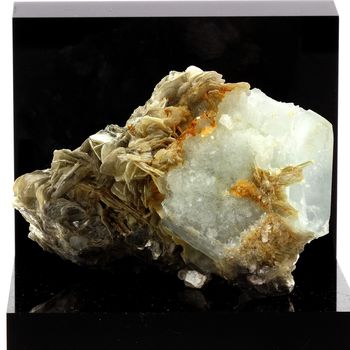 Aigue-Marine. 1115.0 ct.