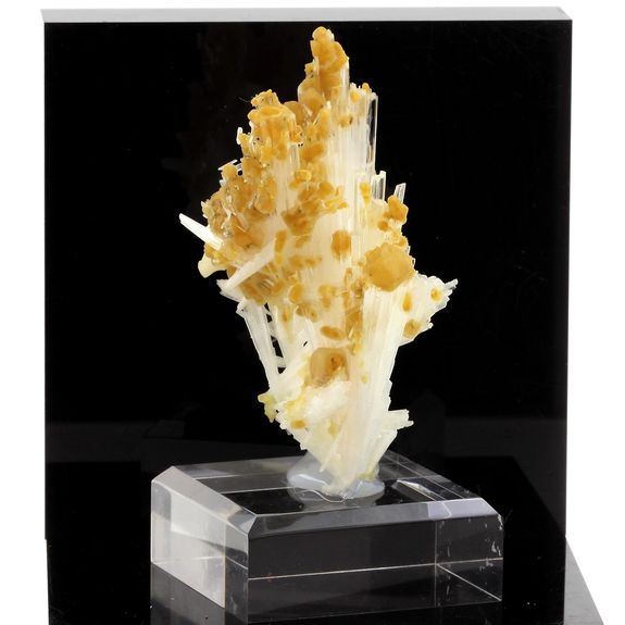 Scolecite + Calcite.