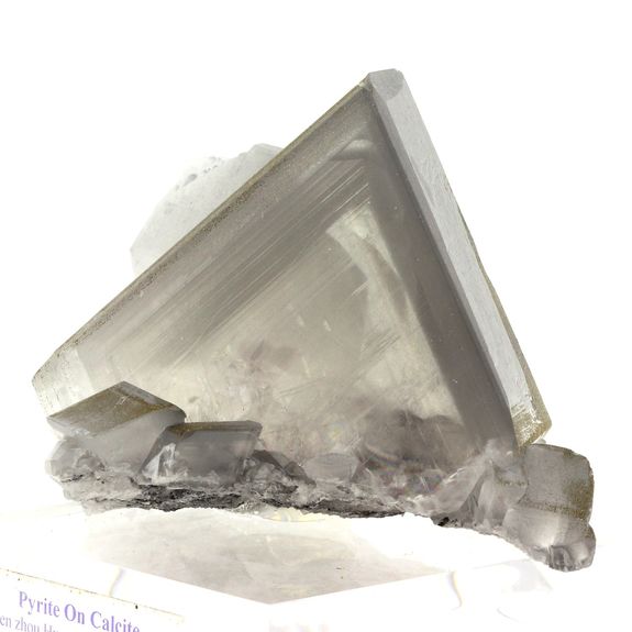 Calcite + Pyrite. 2980.0 ct.