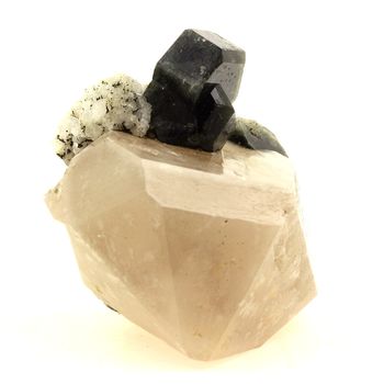 Apatite + Quartz. 599.6 ct.