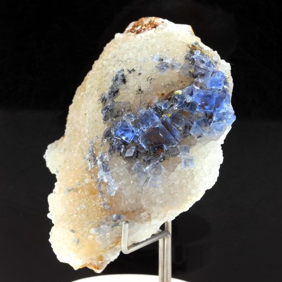 Fluorite bleue + Quartz. 339.9 ct.