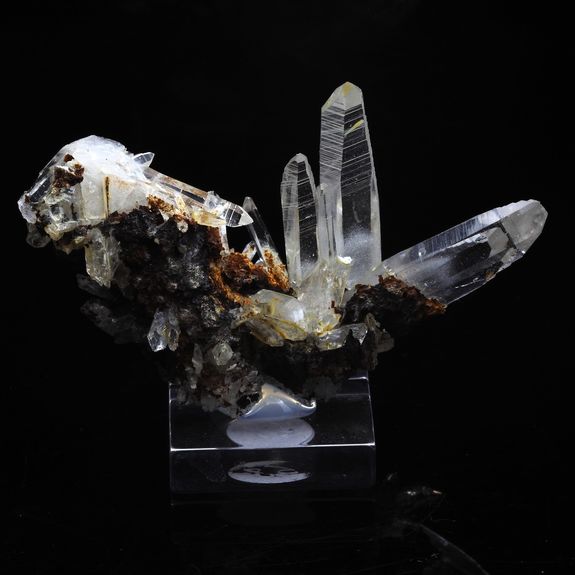 Quartz. 70.5 ct.