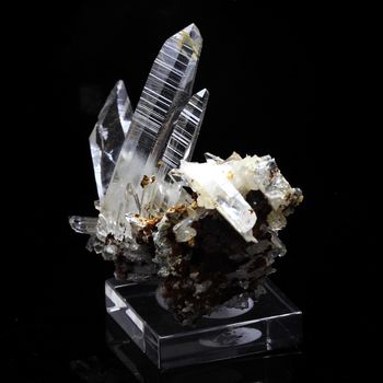 Quartz. 70.5 ct.