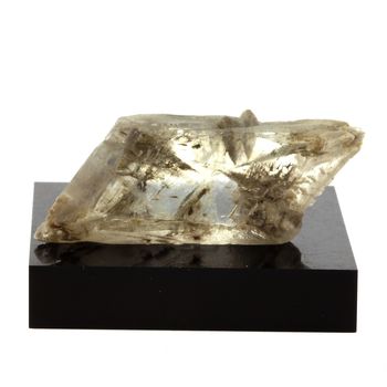Gypse. 113.4 ct.