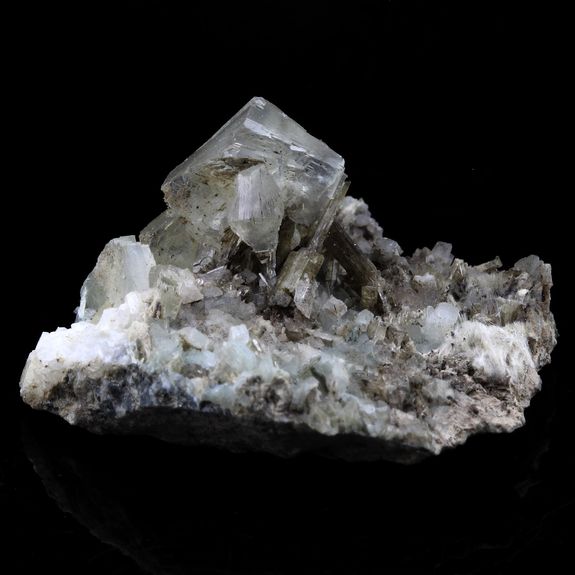 Prehnite + Epidote. 59.8 ct.