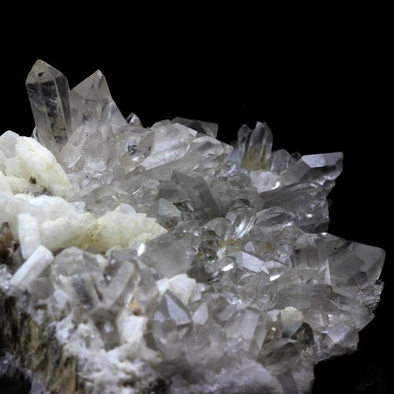 Quartz Fumé + Albite. 1495.0 ct.