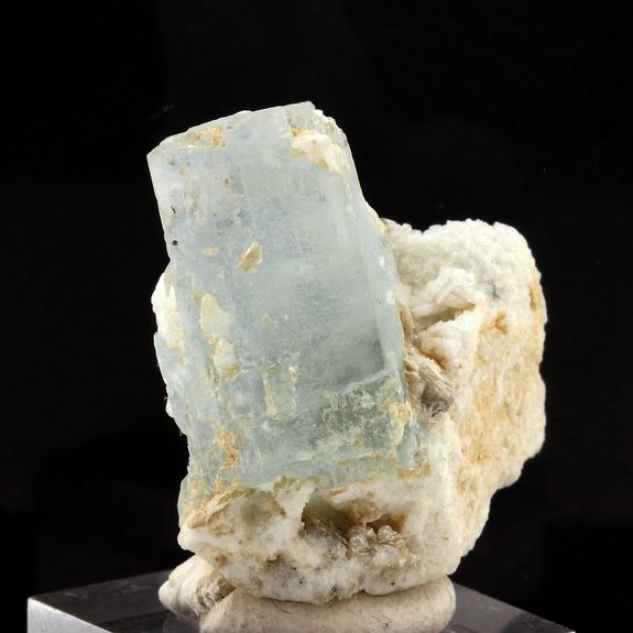 Aigue-Marine. 47.9 ct.