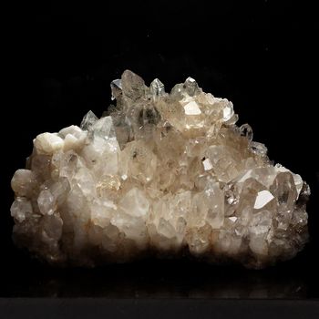 Quartz. 397.6 ct.