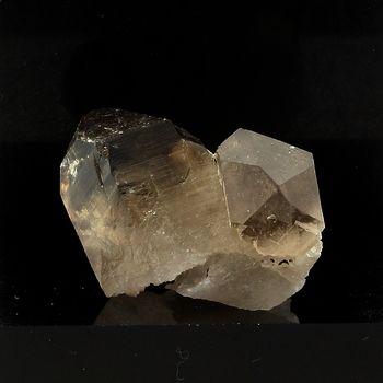 Quartz fumé. 121.6 ct.