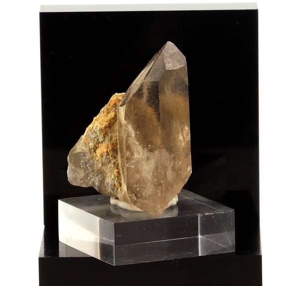 Quartz fumé. 121.8 ct.