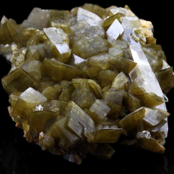 Siderite + Quartz. 1195.0 ct.