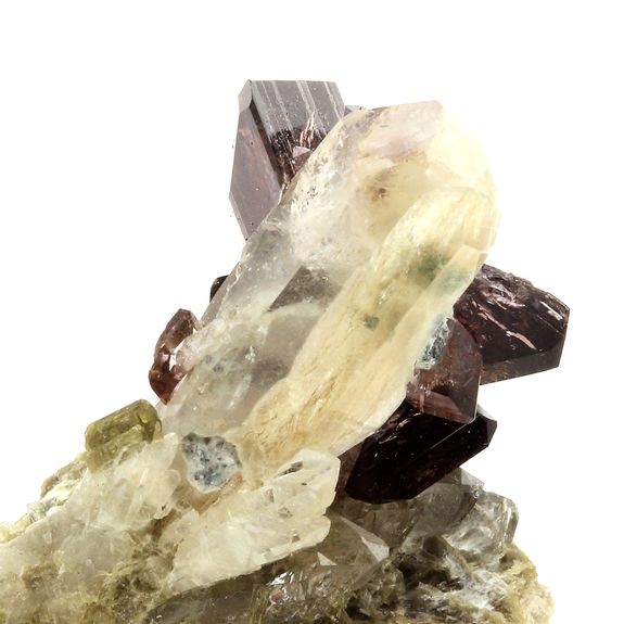 Axinite + Quartz. 98.1 ct.