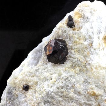 Pyrite + Talc. 589.3 ct.