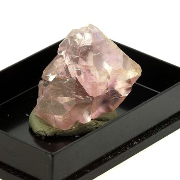 Fluorite Rose. 93.9 ct.