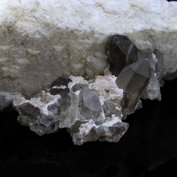 Fluorite rose, Calcite, Quartz. 296.7 ct.