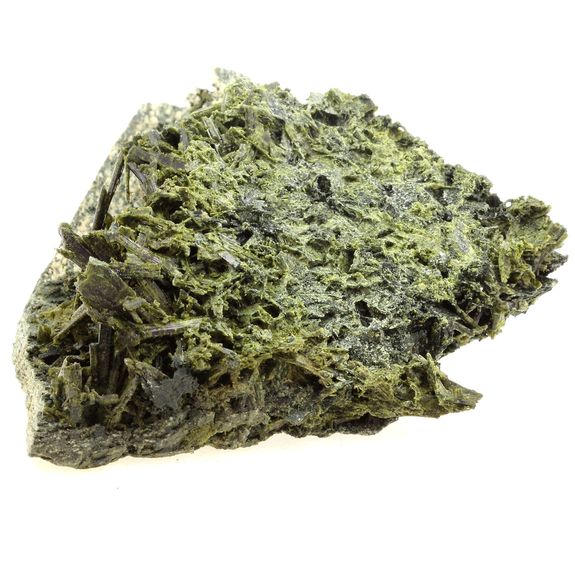 Epidote. 1070.0 ct.