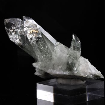 Quartz fantôme. 216.6 ct.