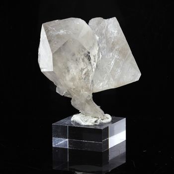 Quartz fumé. 88.8 ct.