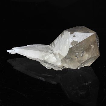 Quartz fumé. 110.7 ct.