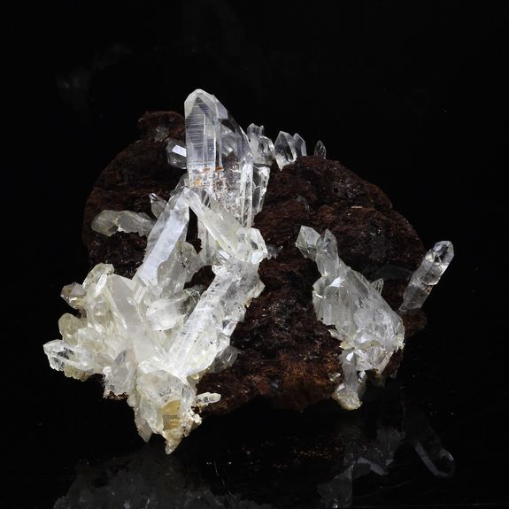 Quartz Muzo. 154.0 ct.