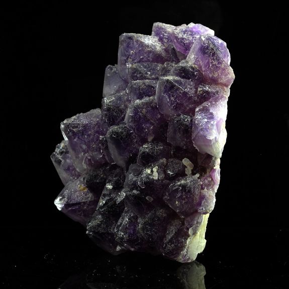 Améthyste. 750.0 ct.