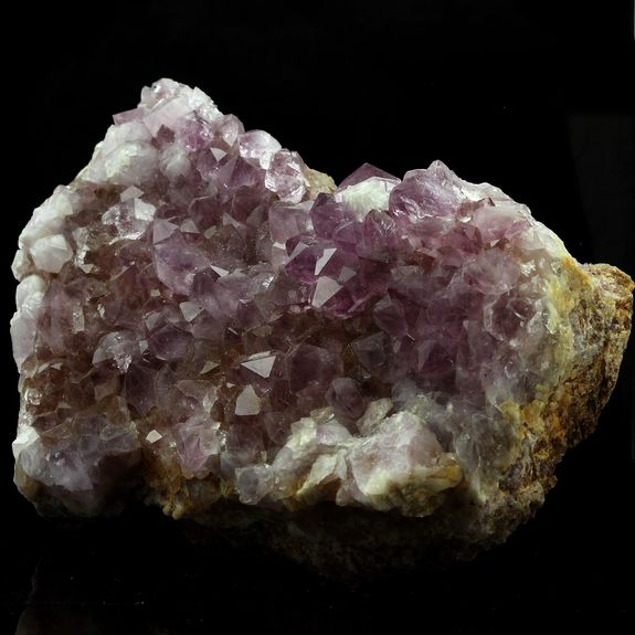 Améthyste. 1466.0 ct.